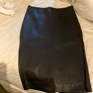 NWOT Theory pencil skinny skirt size 2